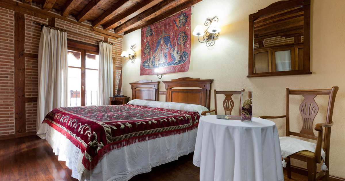 Habitaciones - Hospedería Casa de Cisneros